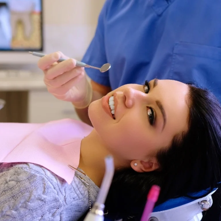 Dental Care Tips for Healthy Teeth and Gums